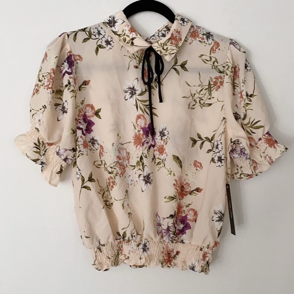 Moa Moa Tops - Puff sleeve top